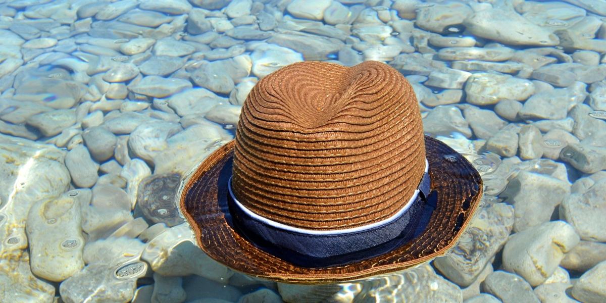 Hat.blog post feature